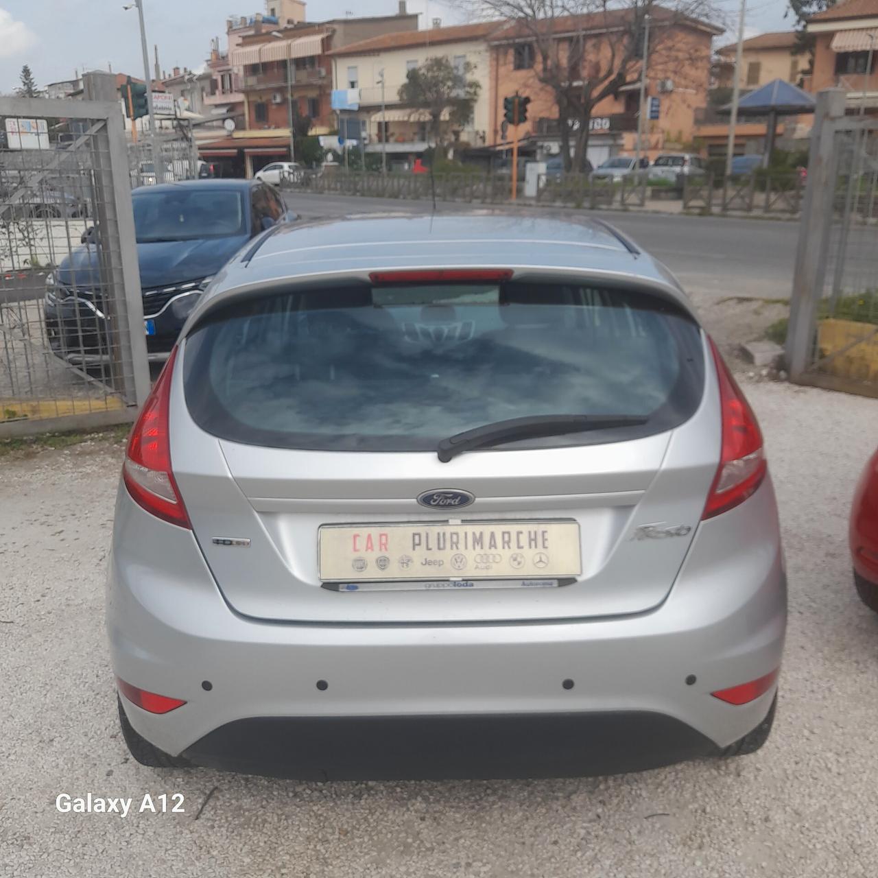 Ford Fiesta 1.4 TDCi 70CV 5 porte