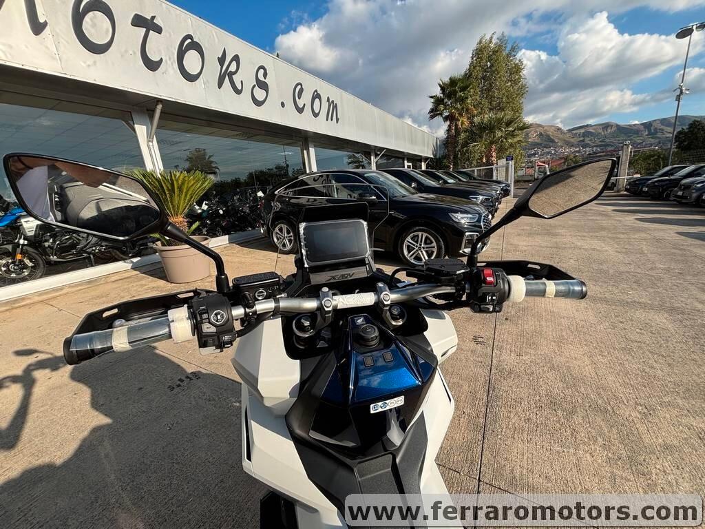 Honda X-ADV 750 limited edition 2025/ KM 0 Tuo a soli 139 Euro al mese