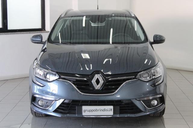 RENAULT - Mégane - Sporter Blue dCi 115 CV Duel2