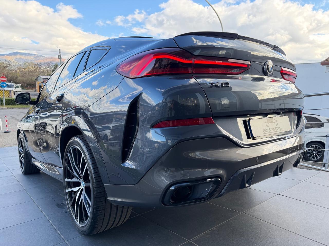 Bmw X6 xDrive30d Msport tetto apribile full in garanzia