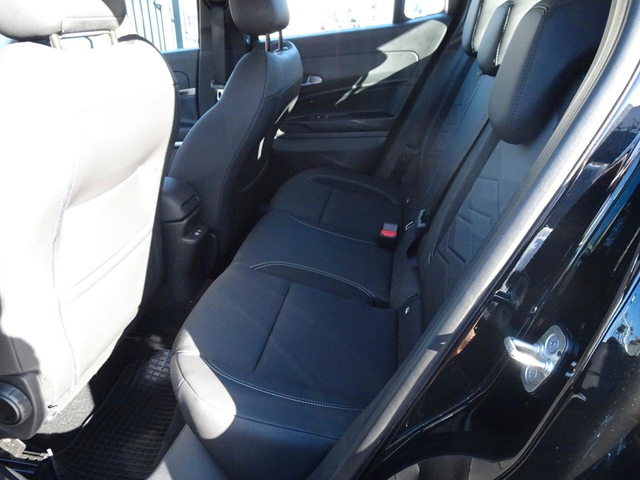 Jeep Avenger 1.2 Turbo 100 CV Altitude