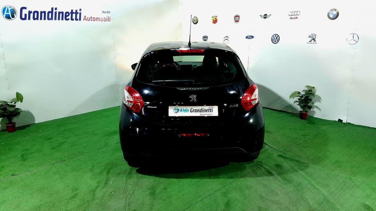 Peugeot 208 PureTech Allure 1.2cc 82cv 2013