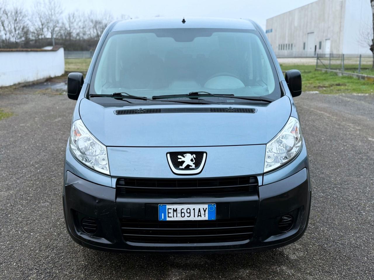 Peugeot Expert Tepee 2.0 HDi 9 POSTI