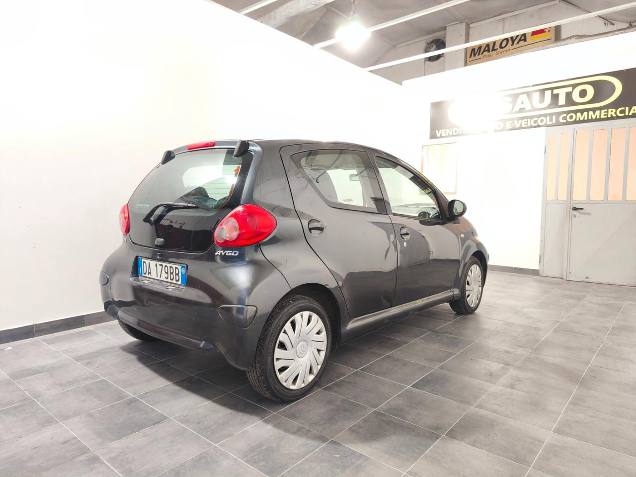Toyota Aygo 1.0 12V VVT-i 5 porte