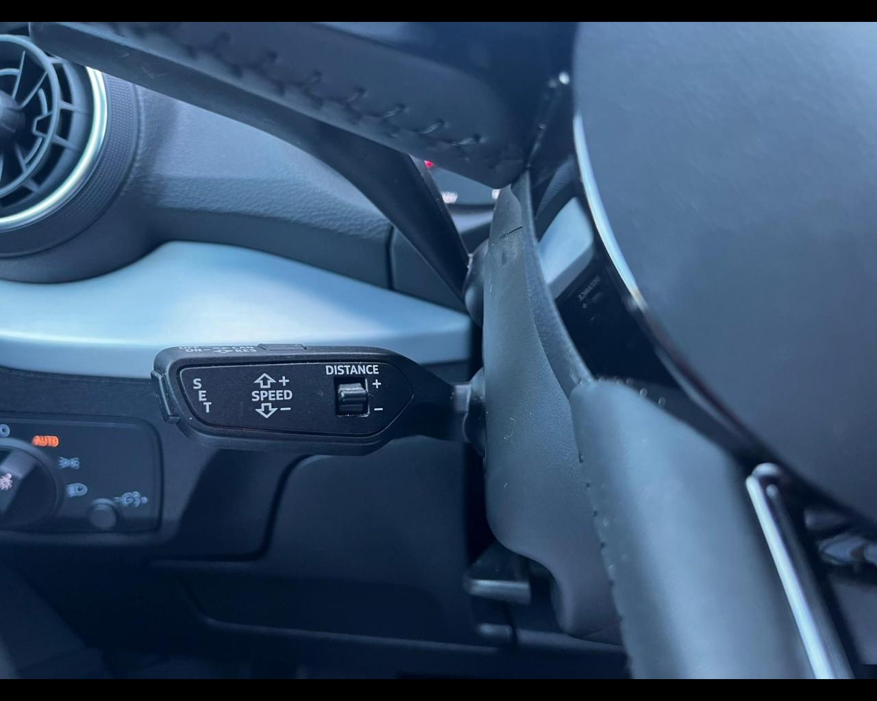 AUDI Q2 35 TDI QUATTRO S-TRONIC ADMIRED