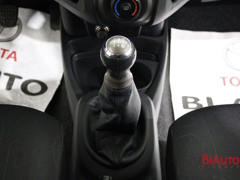 Toyota Yaris Yaris 1.0 5 porte Sol