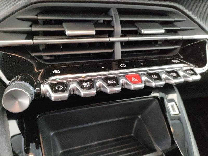 Peugeot 208 Hybrid 100 e-DCS6 Style