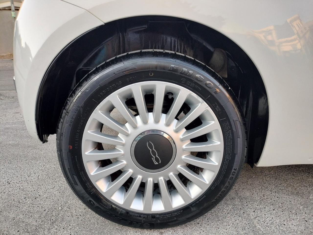 Fiat 500 1.2 EasyPower Lounge GPL casa madre