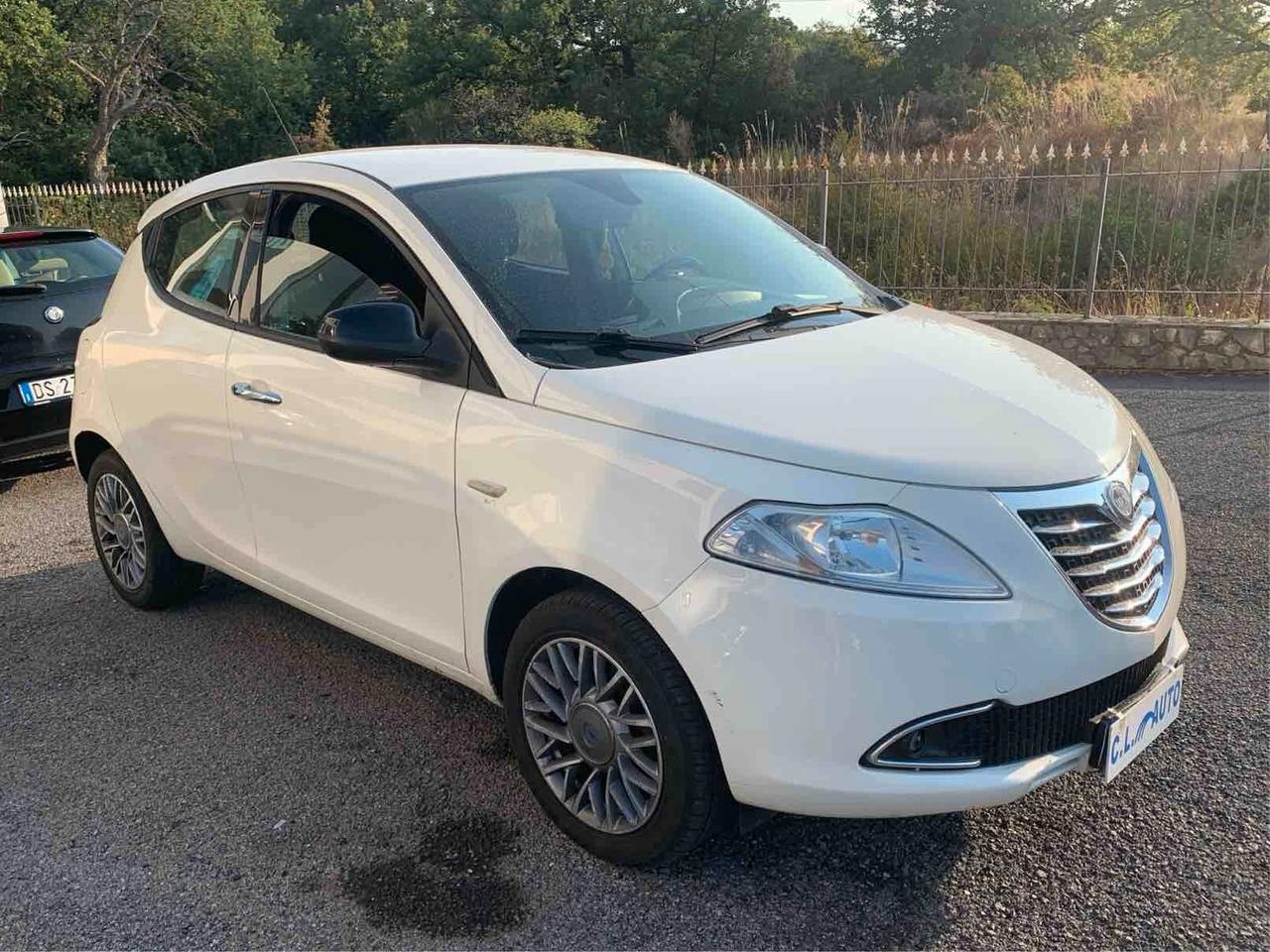Lancia Ypsilon 1.3 MJT 95 CV