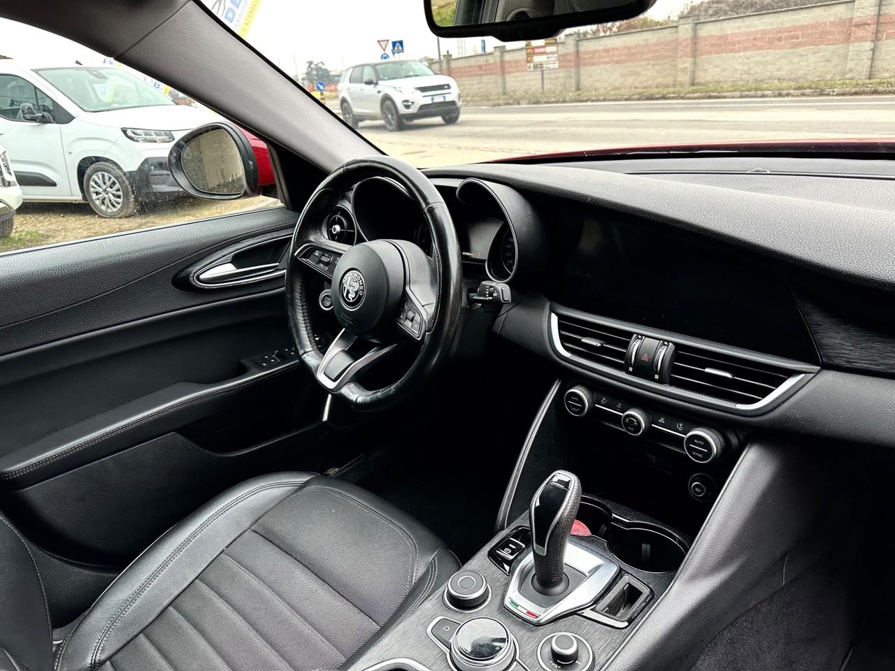 Alfa Romeo Giulia 2.0 Turbo 200 CV AT8 Executive