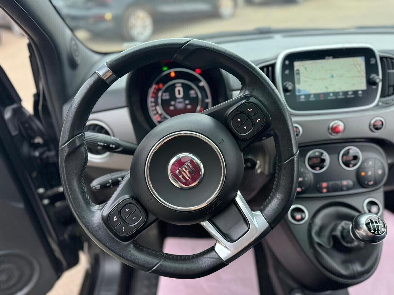 Fiat 500 1.0 Hybrid Sport cockpit tetto