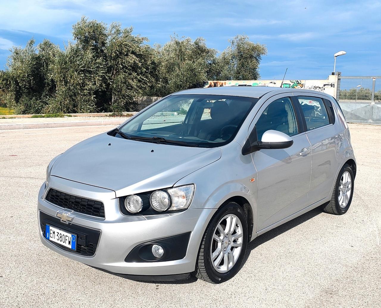 Chevrolet Aveo 1.2 86CV GPL 5 porte LT UNIPROPRIETARIO Neopatentati