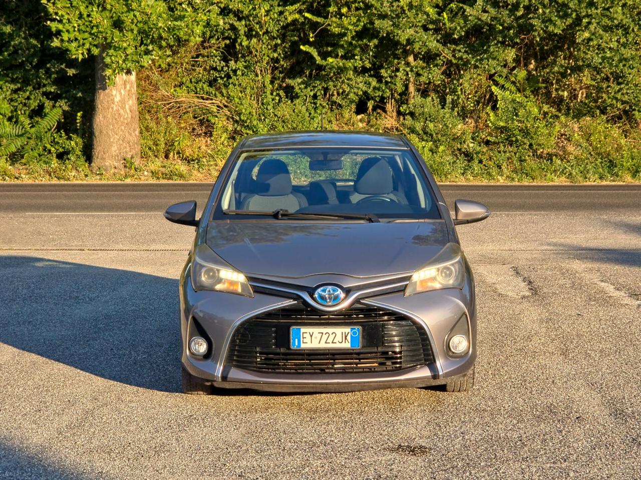 Toyota Yaris 1.5 Hybrid 5 porte Active -E6 Automatica NEO 2015