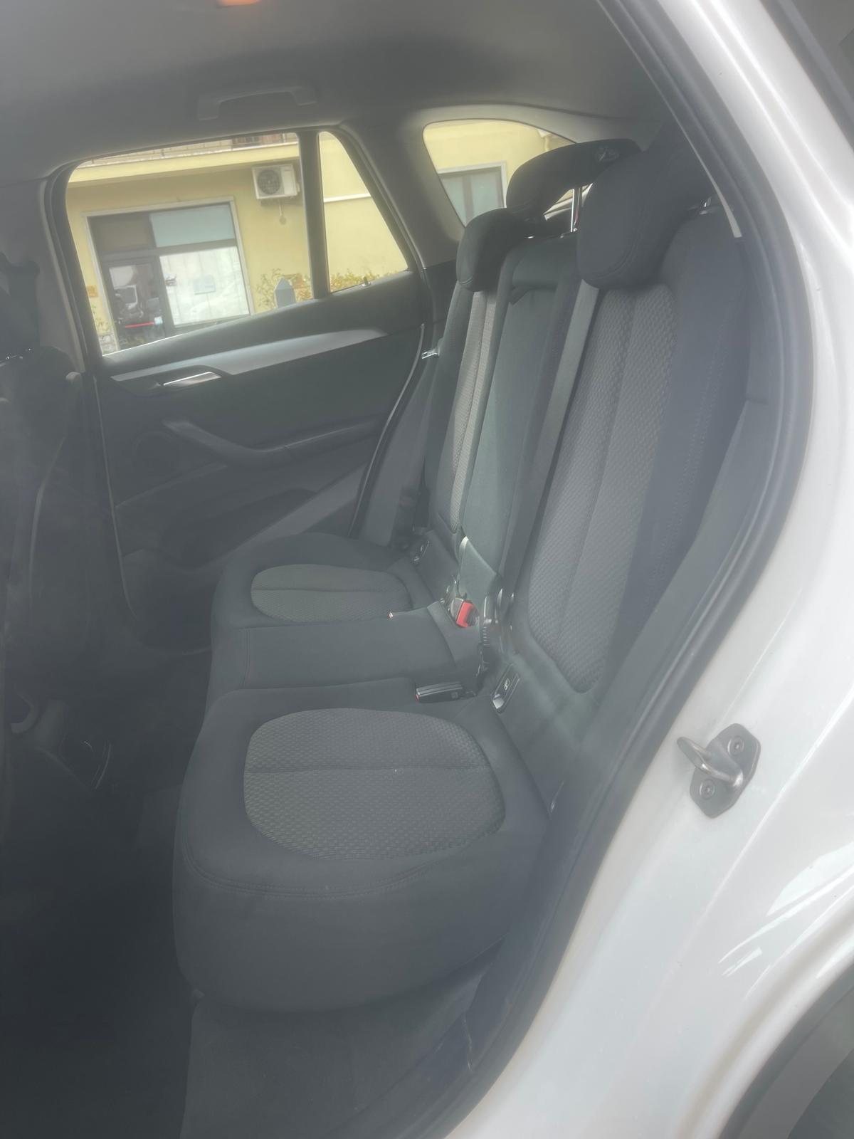 Bmw X1 sDrive16d Business
