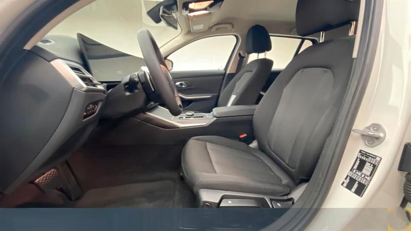 BMW 318 d Touring mhev 48V auto N1 Autocarro