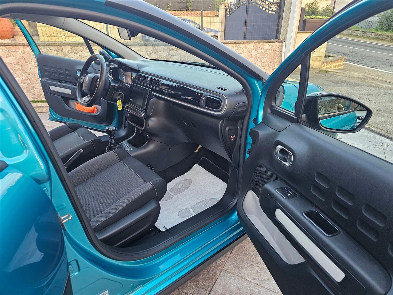 Citroen C3 BlueHDi 100CV Shine Pack