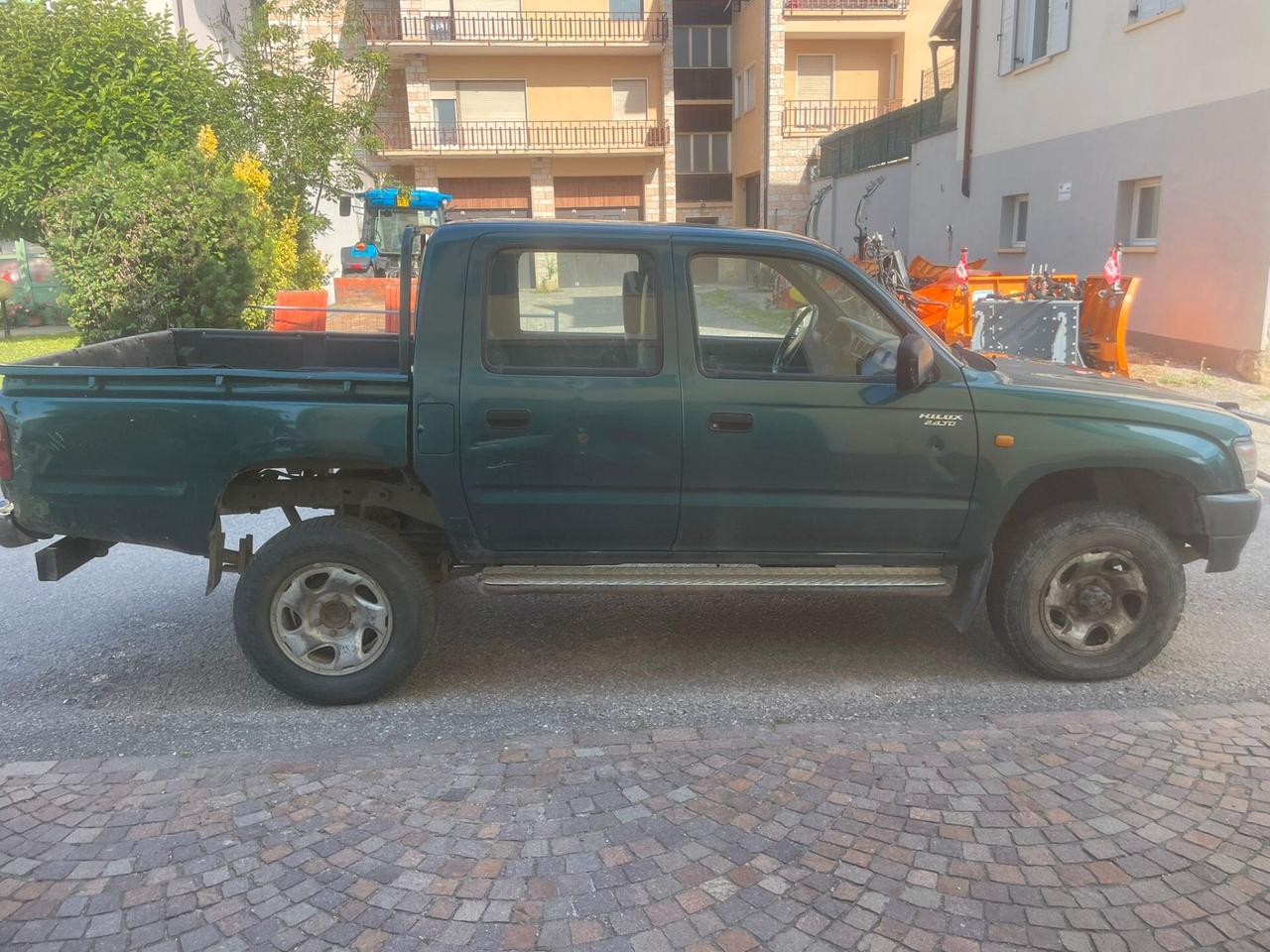 TOYOTA HILUX 4WD 2.4 TD 90CV DOUBLE CAB