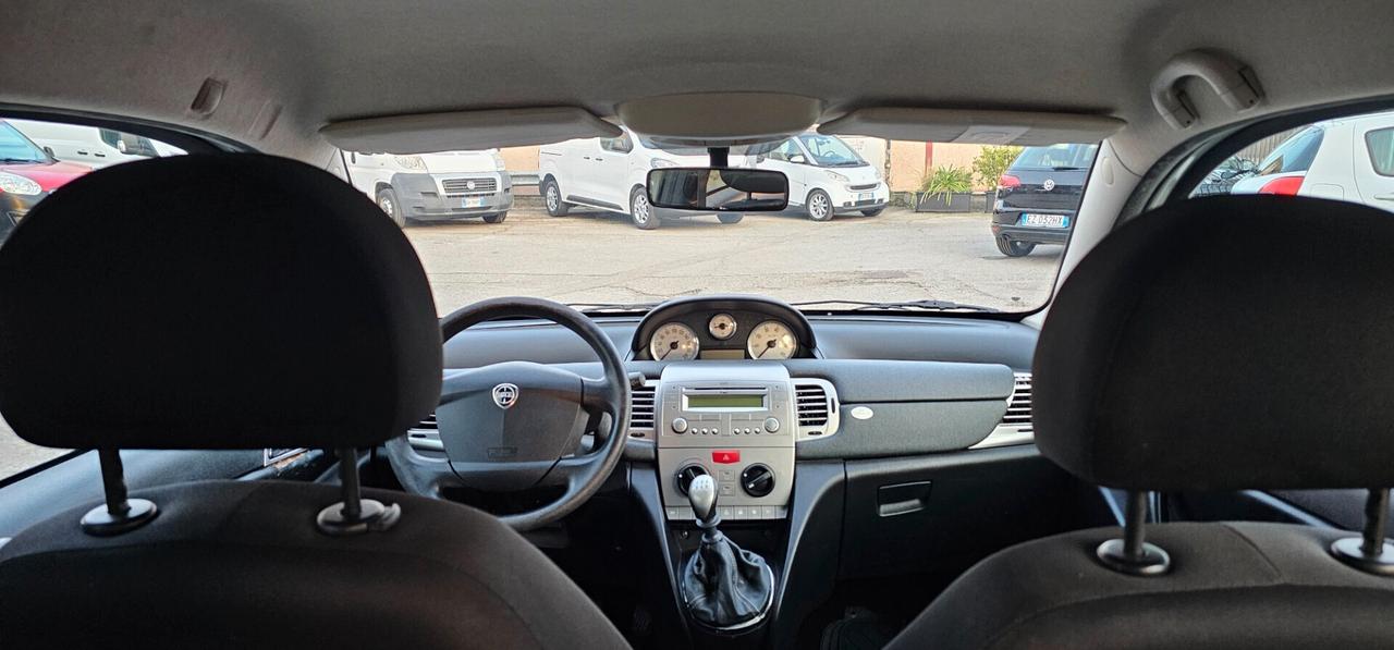 Lancia Ypsilon 1.2 GPL Ecochic Platinum