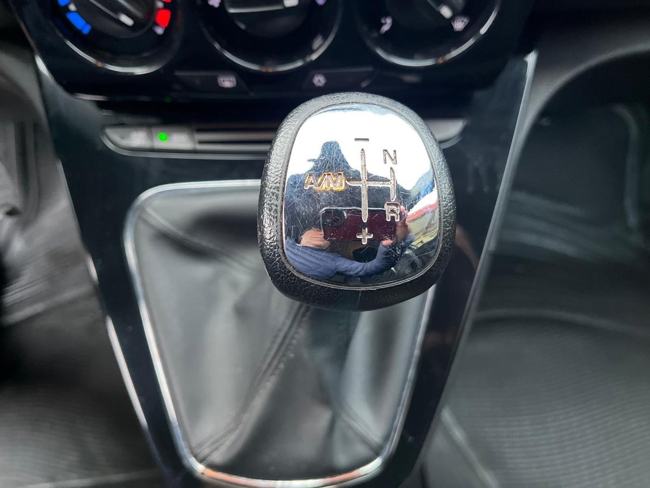 Lancia y 0.9 twinair benz.-cambio automatico-full-2016