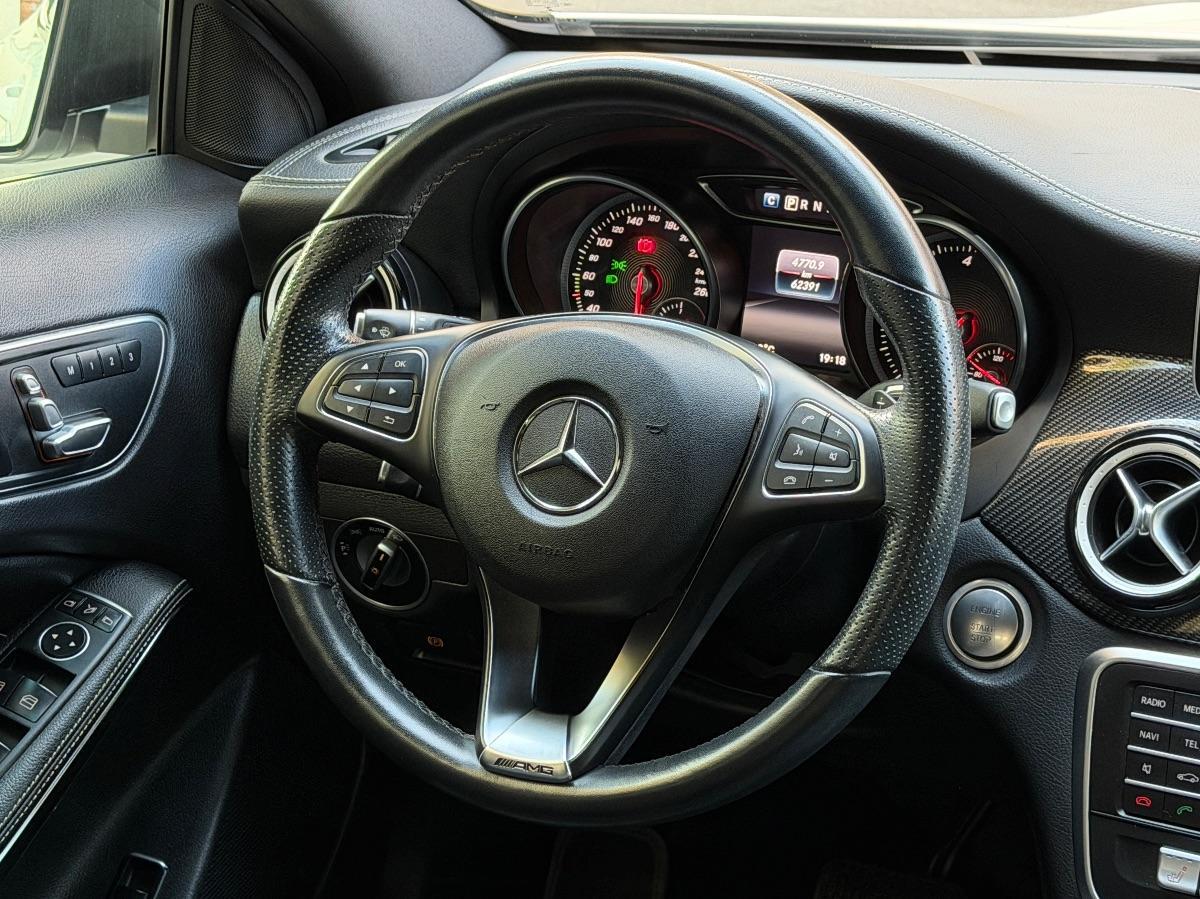 Mercedes-Benz GLA 200d Premium AMG Edition 136CV