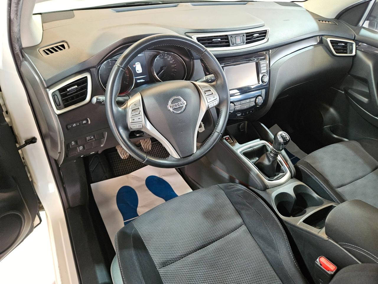 Nissan Qashqai 1.2 dig-t Visia 115cv
