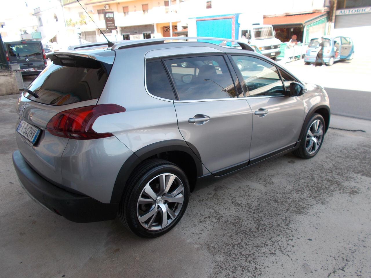 Peugeot 2008 BlueHDi 100 S&S Allure