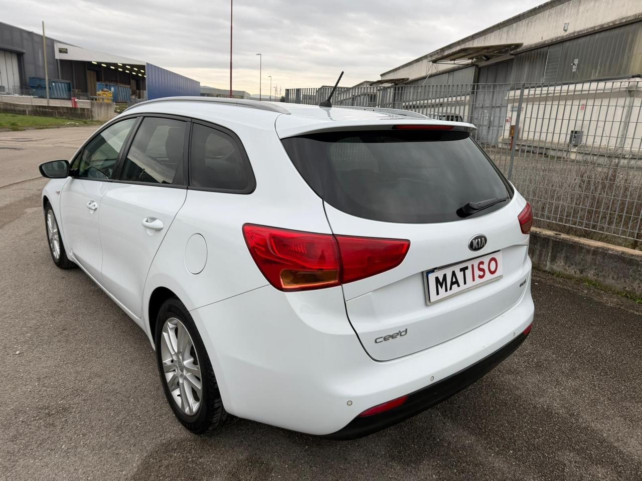 KIA CEED 1.6 CRDi 110 CV SW Cool