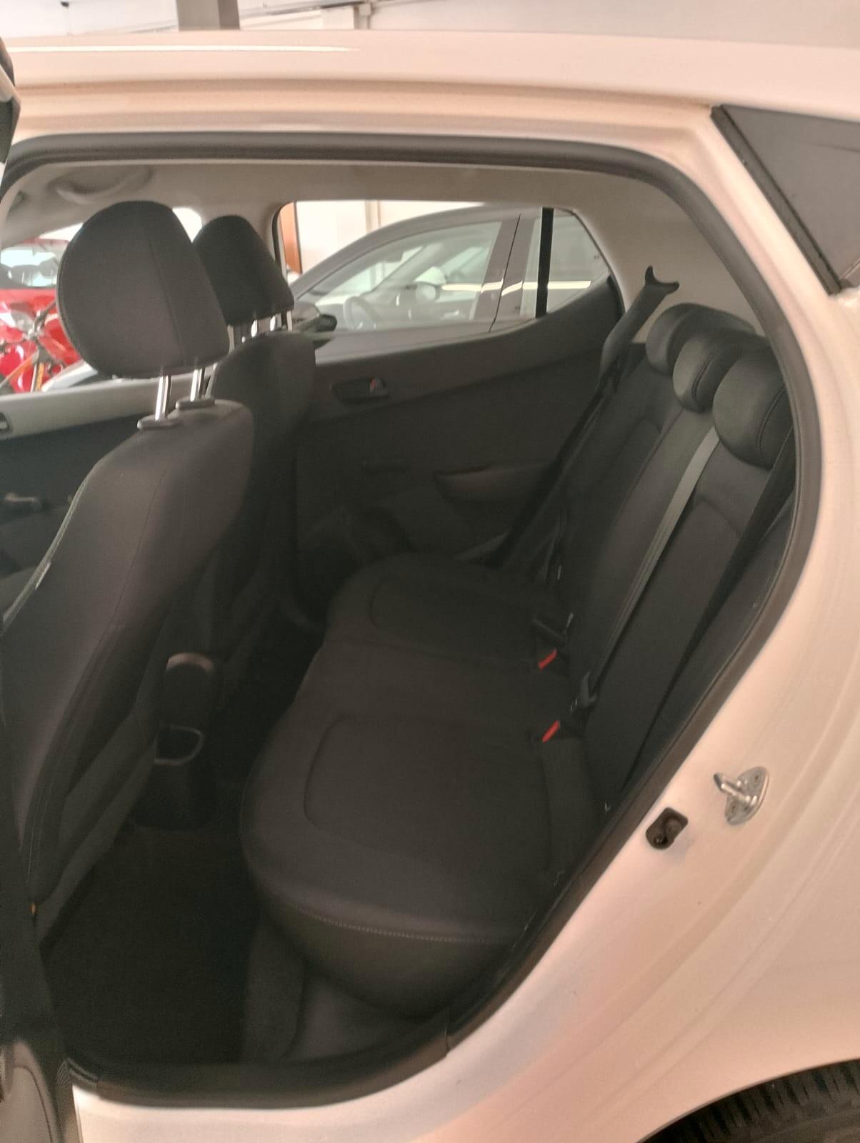 Hyundai i10 1.0 MPI OK NEOPATENTATI OFFERTA