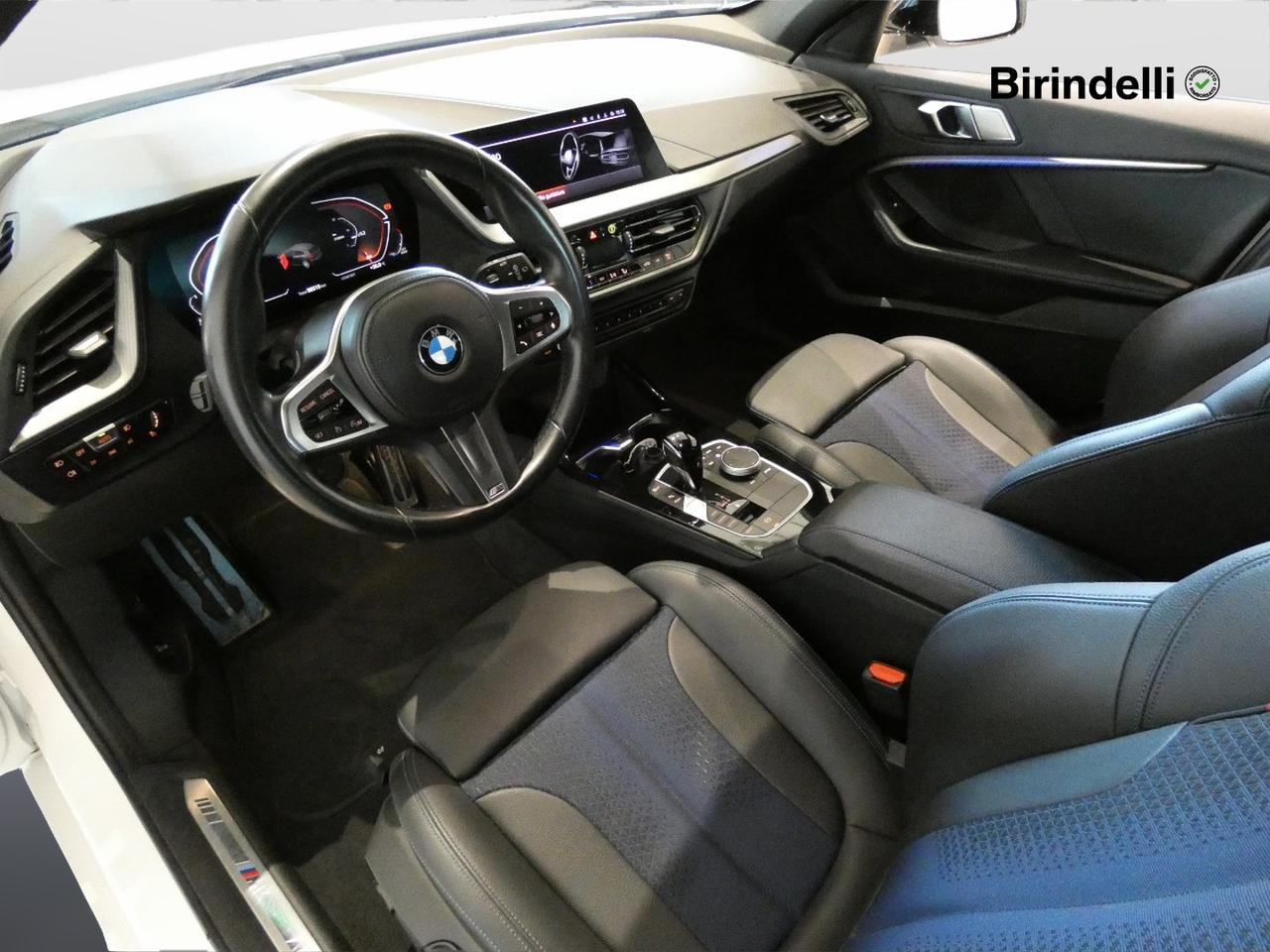 BMW Serie 1 (F40) - 118d 5p. Msport