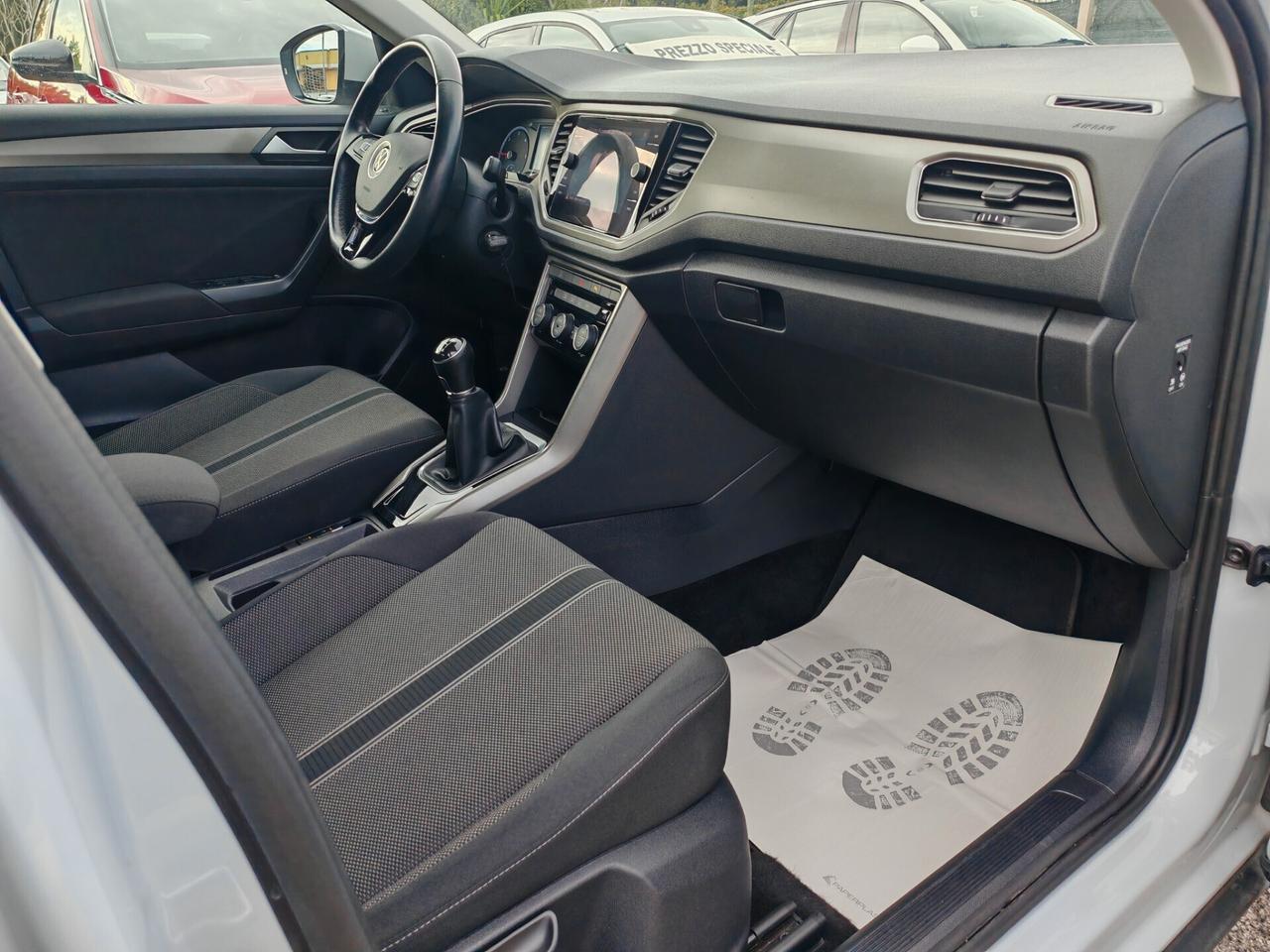 Volkswagen T-Roc 20TDI 115cv navig led 2022