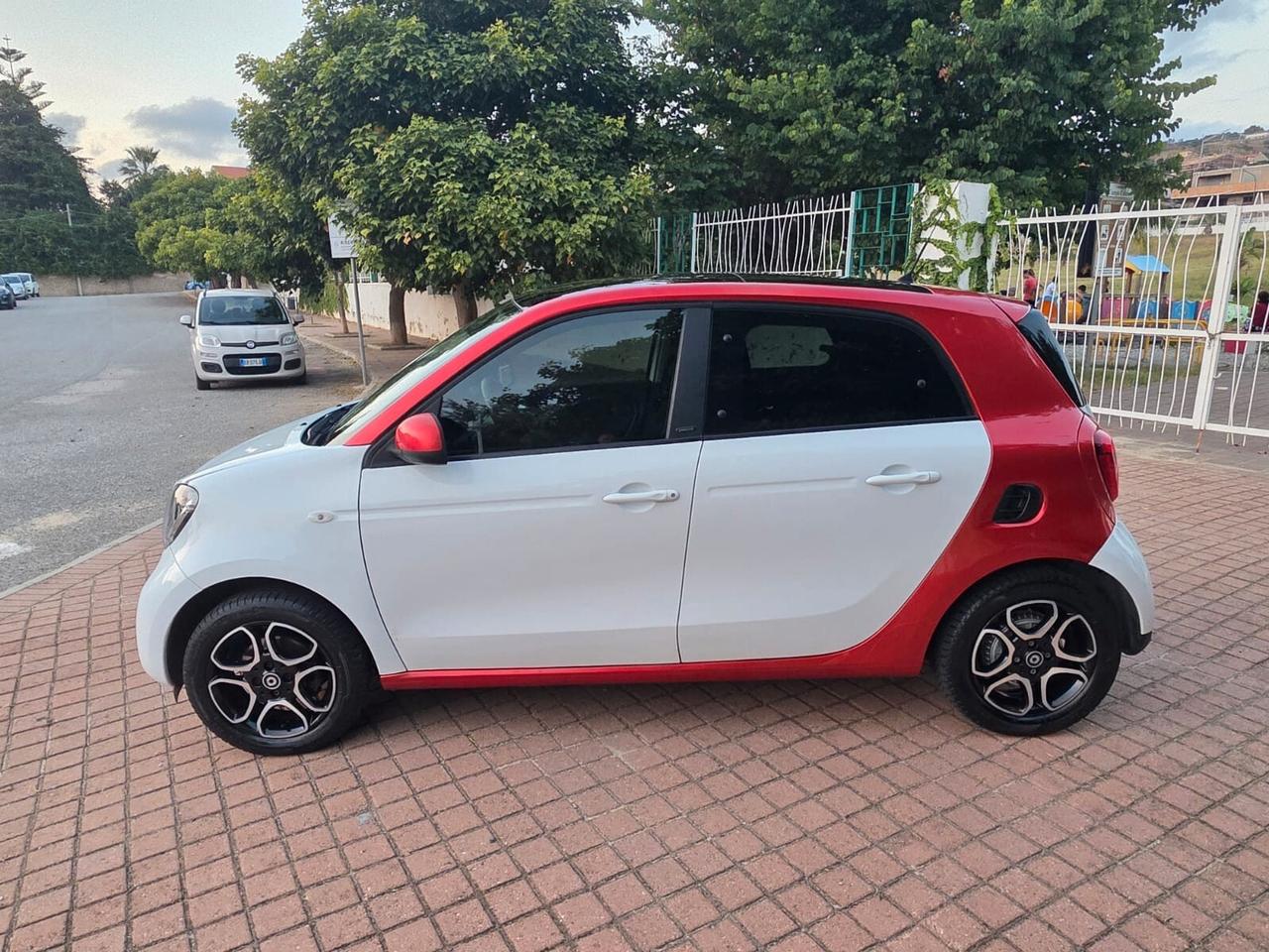 Smart ForFour 70 1.0 Passion