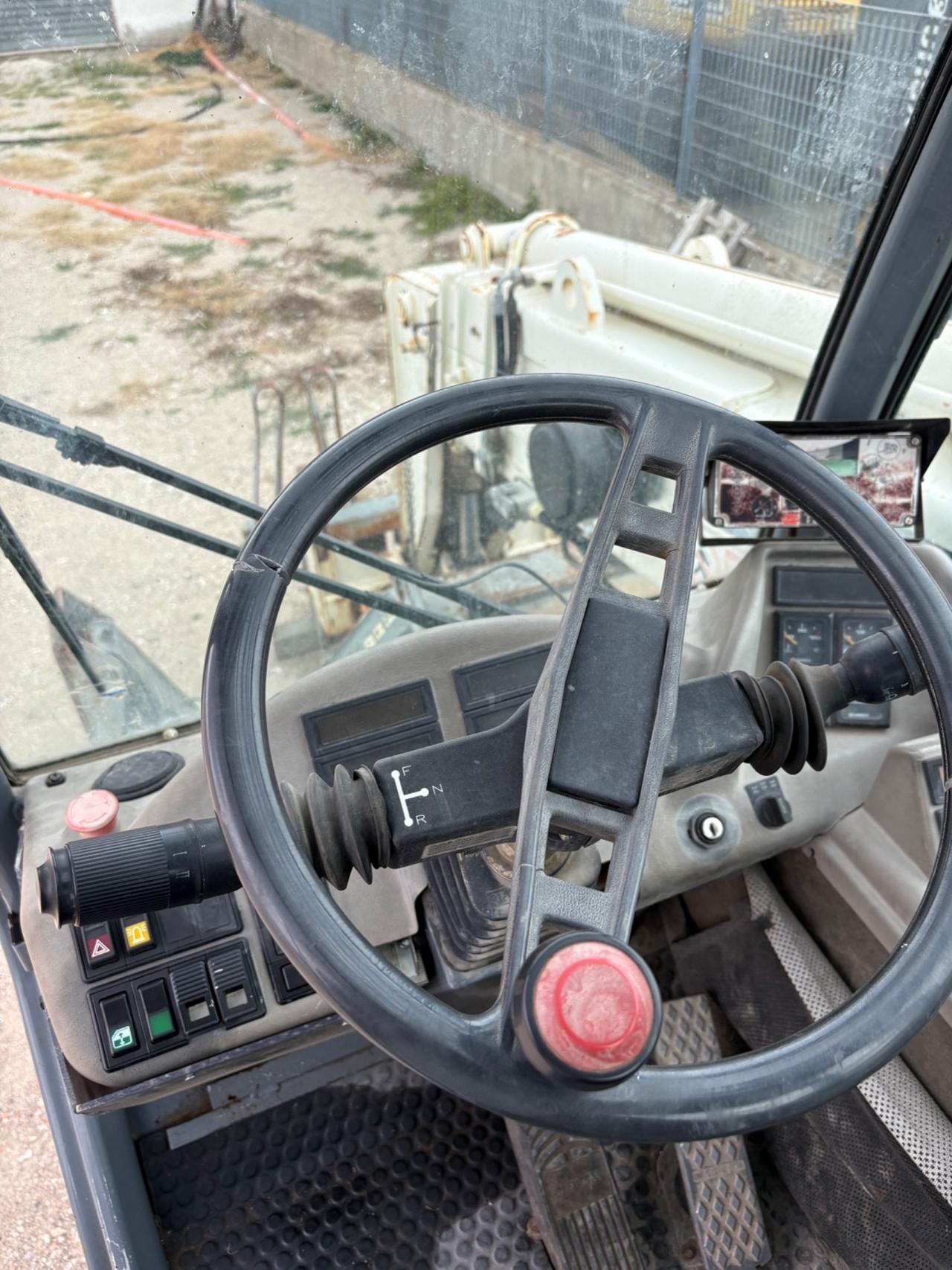 Telescopico Terex 3514