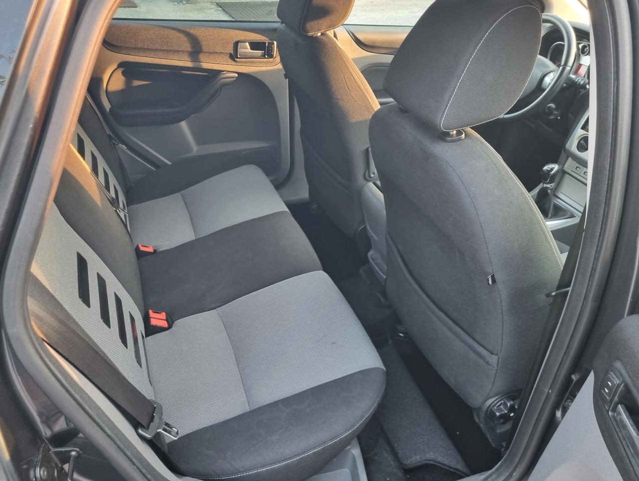Ford Focus 1.6 TDCi (110CV) SW Tit. DPF
