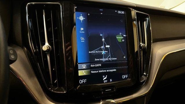 VOLVO XC60 B4 (d) AWD Geartronic Business Plus- PERFETTA