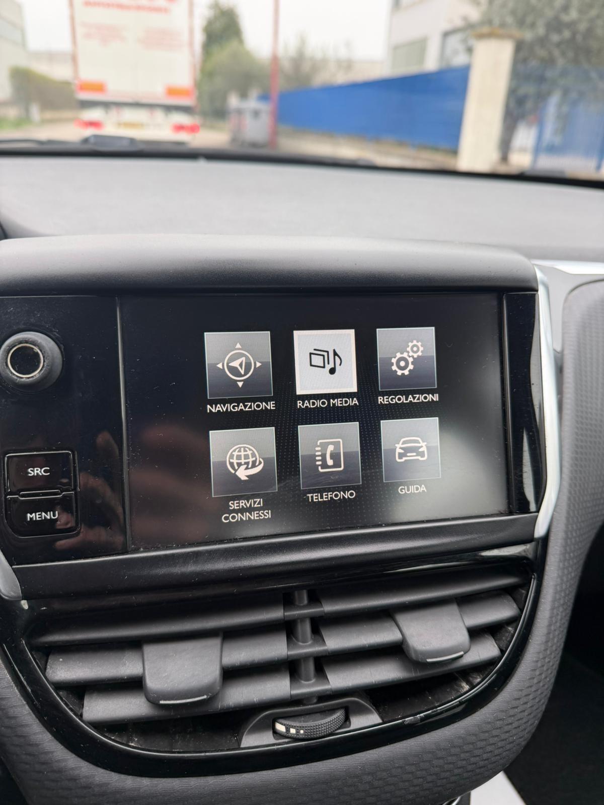 Peugeot 208 PureTech Allure GARANZIA 12 m