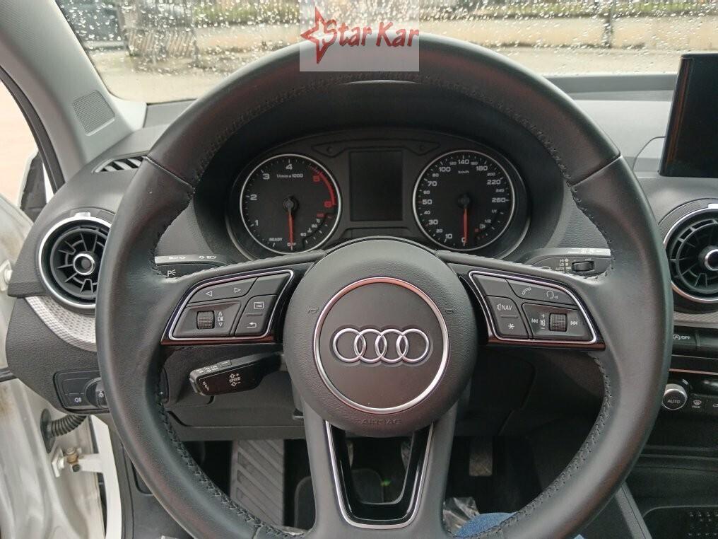Audi Q2 30 TDI Business Design