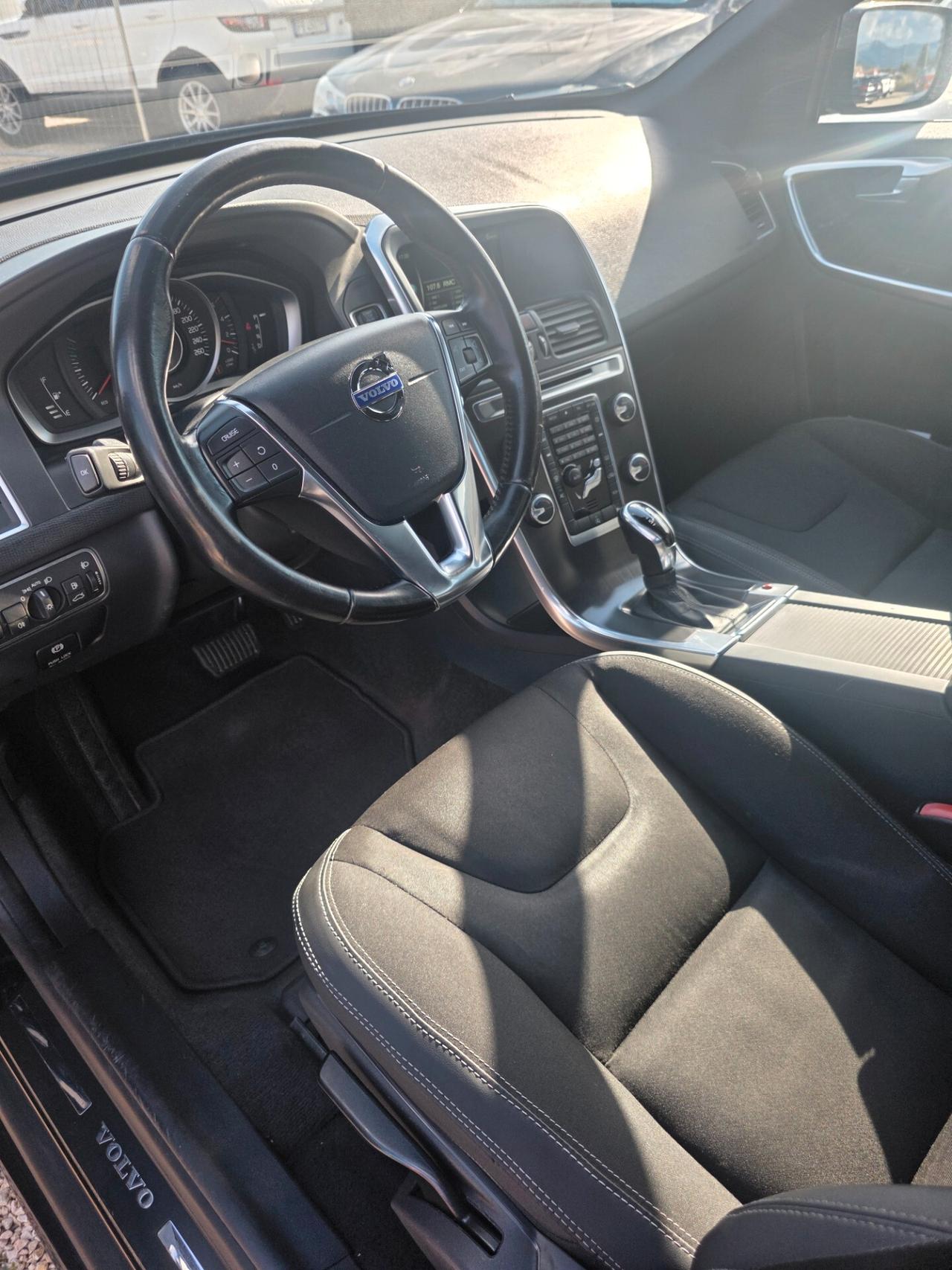 Volvo XC 60 XC60 D4 Geartronic Momentum