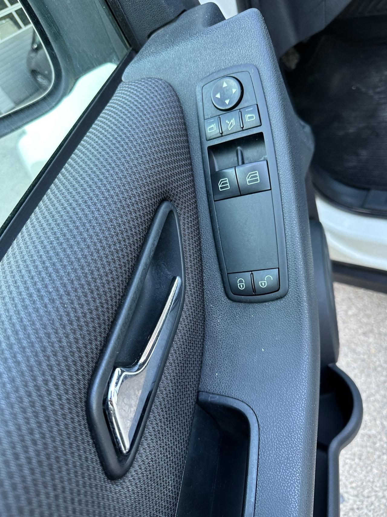 Mercedes-benz A 160 BlueEFFICIENCY Gpl scade 2032