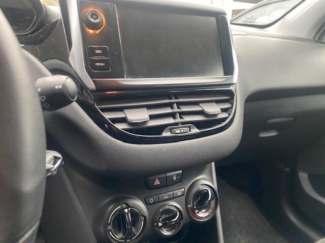 Peugeot 208 1.4 HDi 68 CV 5 porte Access