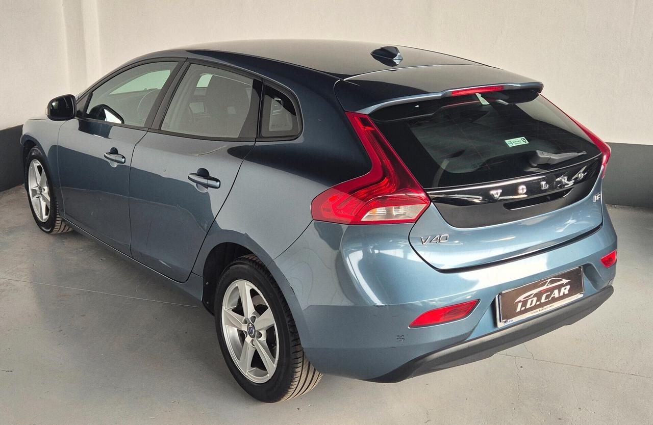 Volvo V40 D2 1.6 Kinetic
