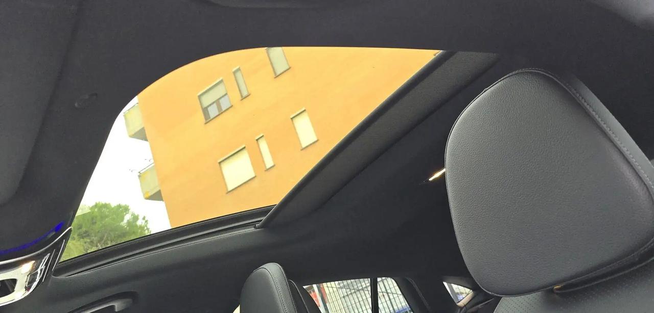 Mercedes-benz GLC 300 Mercedes-Benz GLC 300 Coupe d AMG Line Premium Plus 4matic auto