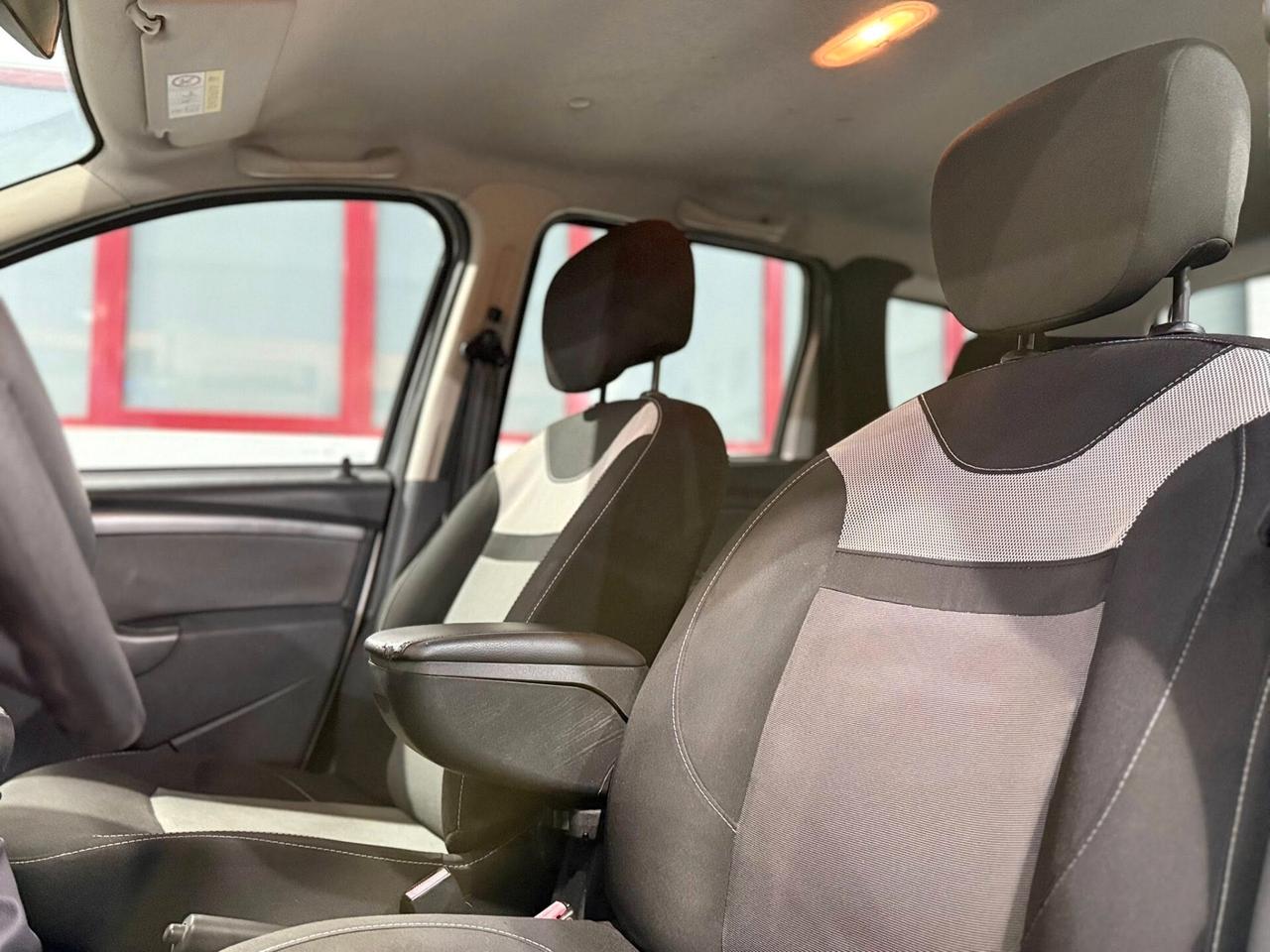 Dacia Duster 1.5 dci 110cv Prestige 2016