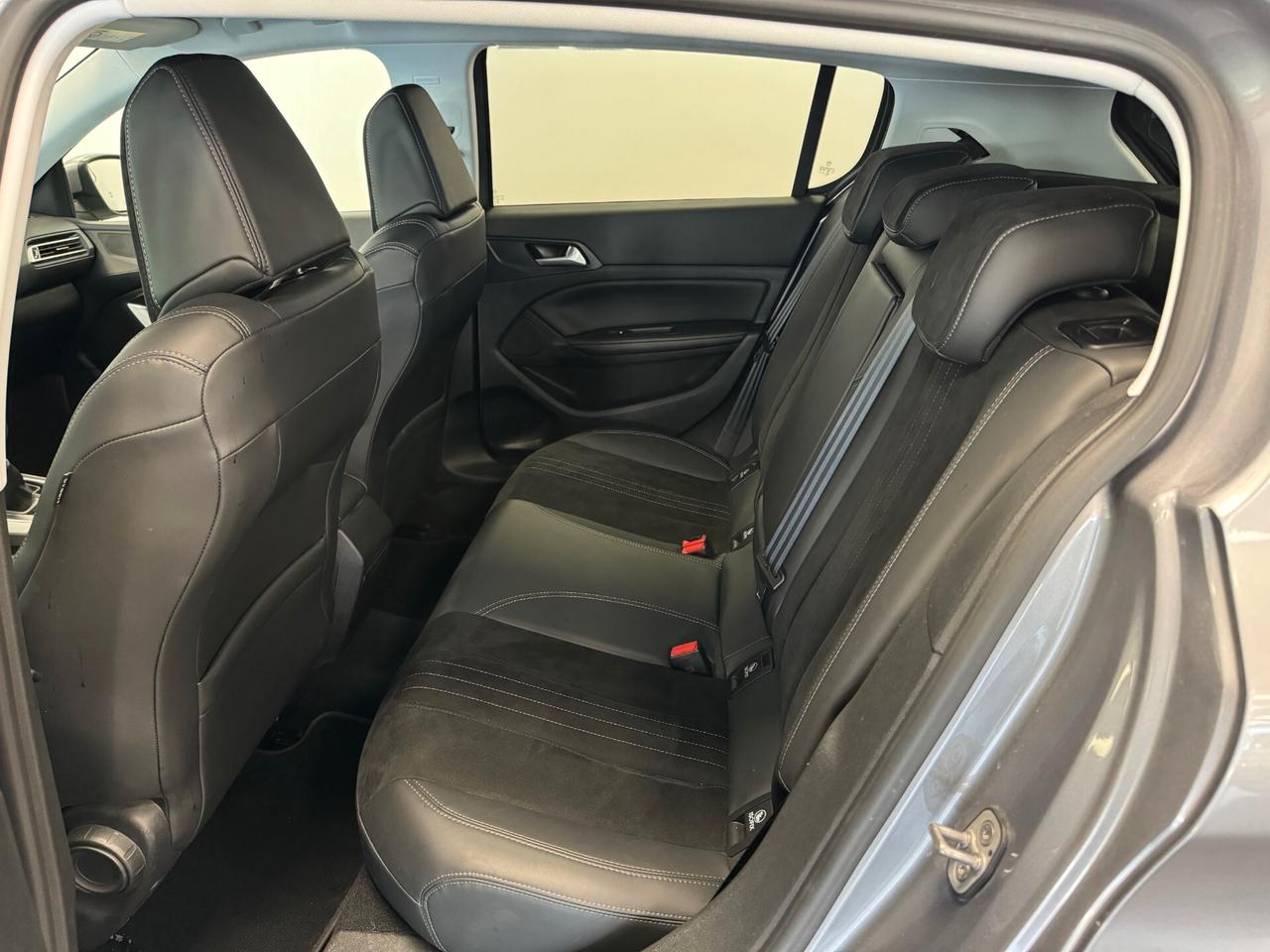 Peugeot 308 BlueHDi 120 S&S Allure UNIPROP 68.000 KM