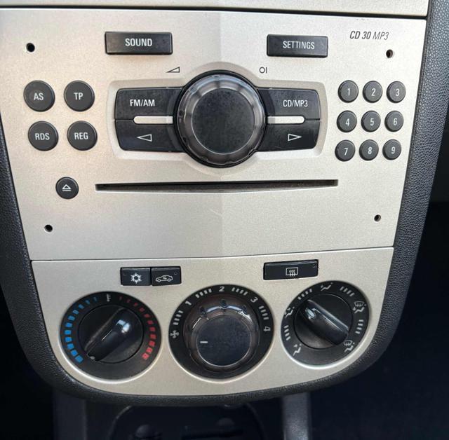 OPEL Corsa 1.2 5 porte Enjoy