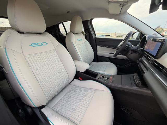 FIAT 600 HYBRID 110 CV DCT MHEV LA PRIMA+PELLE+18+LED