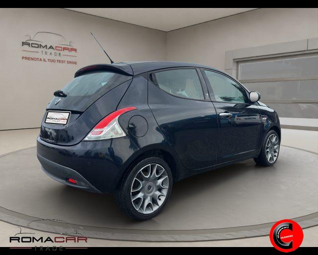 LANCIA Ypsilon 0.9 TwinAir 85 CV 5 porte S&S DFN Platinum