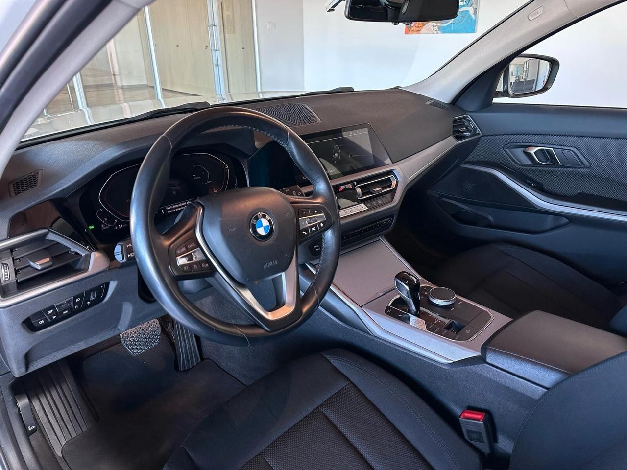 Bmw 318d 48V Touring Serie 3 G21 2022 Touring Business Advantage Auto *UniProprietario*2022