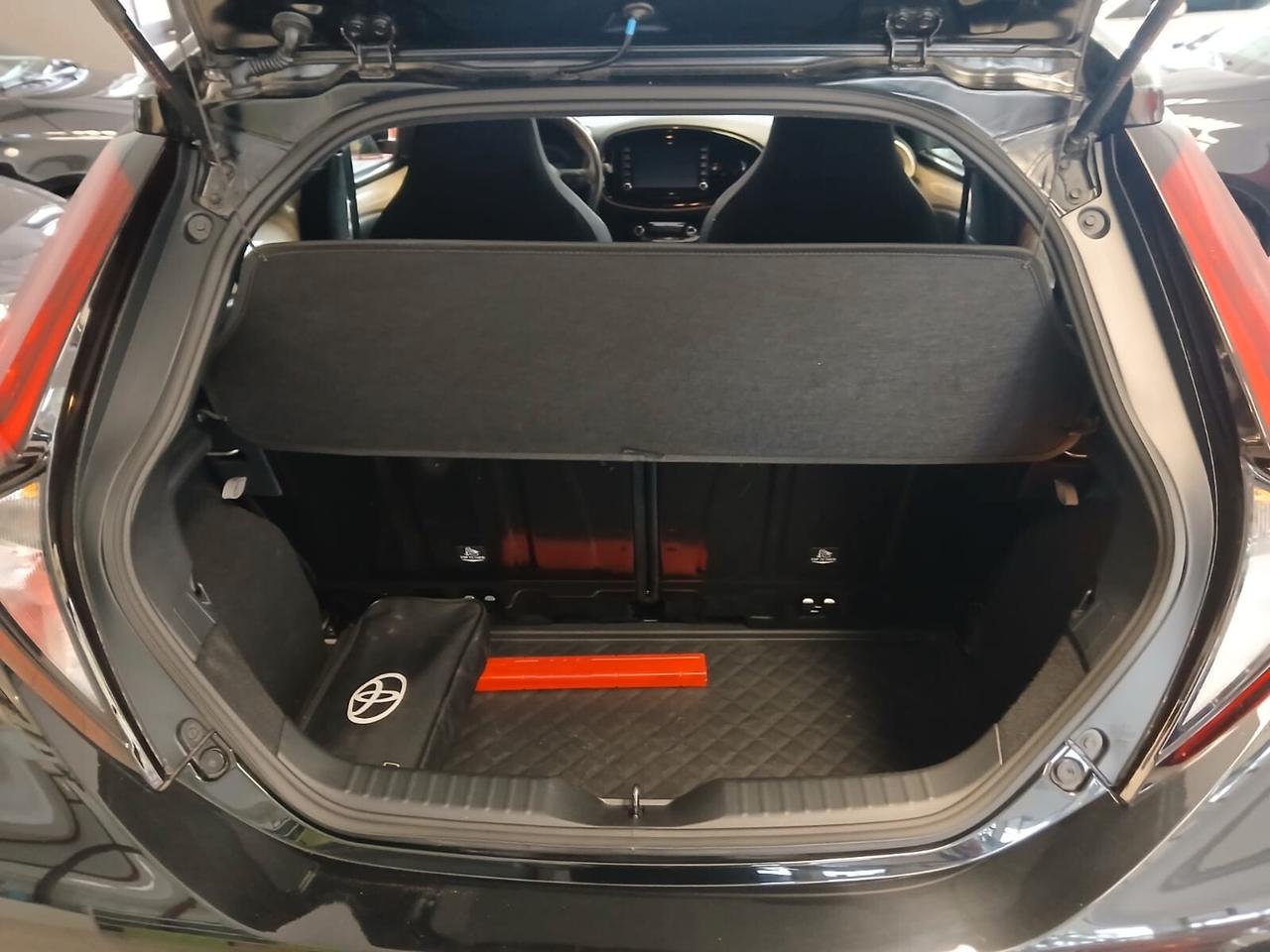 Toyota Aygo X 1.0 VVT-i 72 CV 5 porte Trend