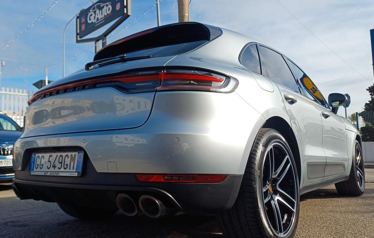 Porsche Macan 2.0 TETTO PANORAMICO APRIBILE