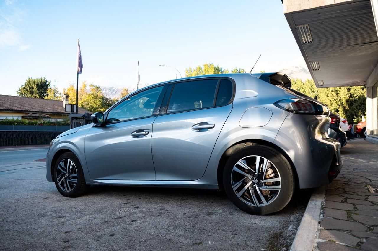 Peugeot 208 1.2 GT-Line 100 CV 5 porte